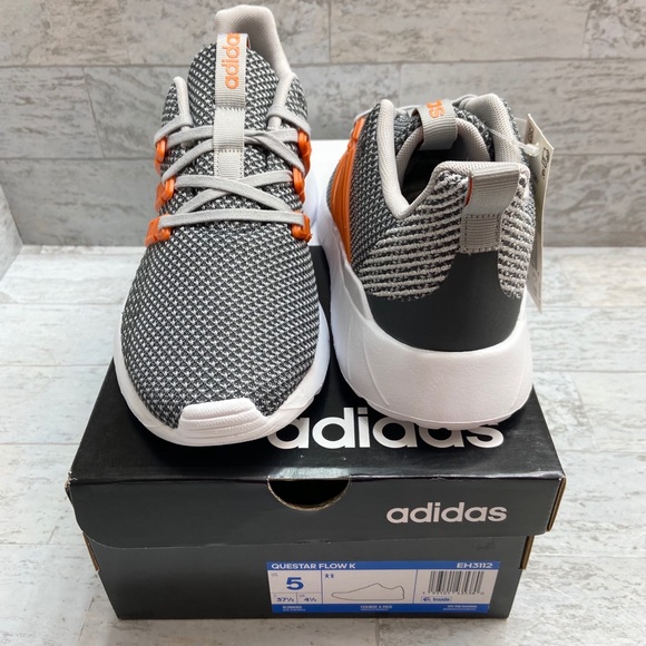 Adidas Questar Flow running Shoes - Picture 10 of 10